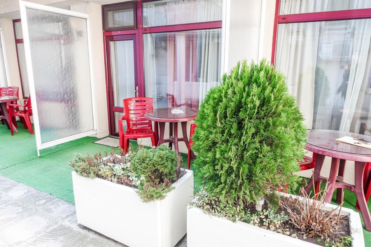 Hotel Acropolis Várna Kültér fotó