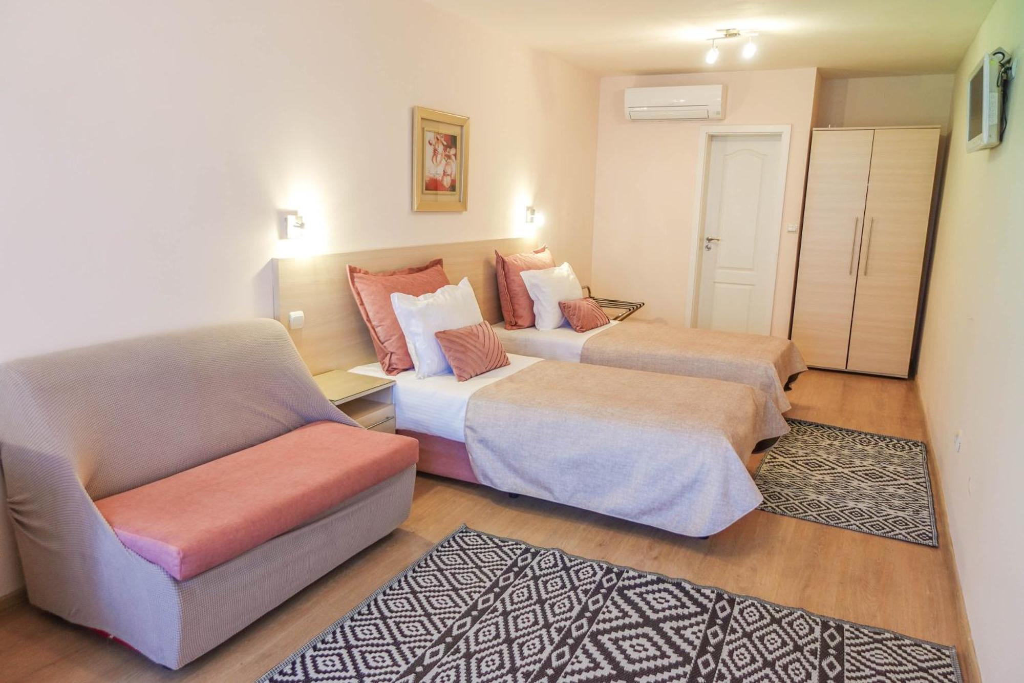 Hotel Acropolis Várna Kültér fotó