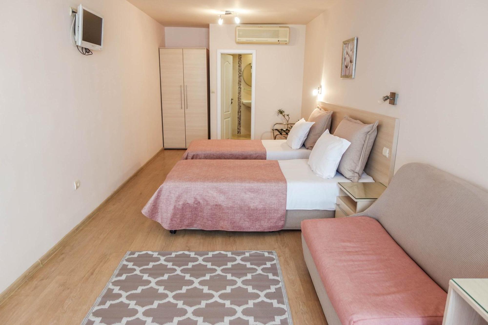Hotel Acropolis Várna Kültér fotó